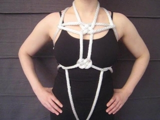 knot based harness
